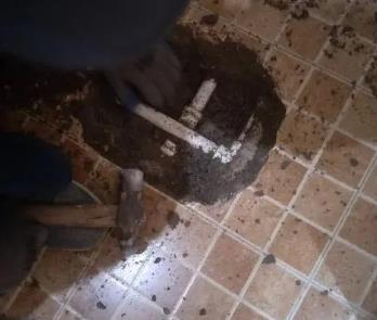 宽甸卫生间漏水维修公司为您分享下卫生间渗水如何处理及注意事项